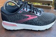 Brooks size 7
