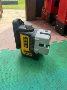 Dewalt Laser Level 3-Beam laser
