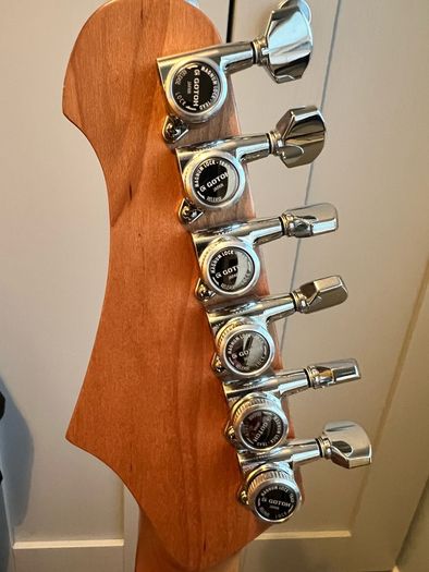 Fender Pickups Jet JS400 Stratocaster guitar with loads of upgrade