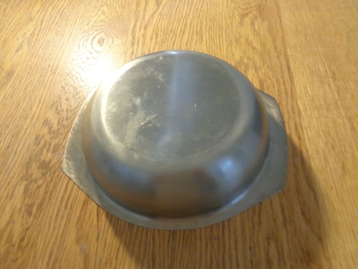 Stainless Steel Soup/Desert Dishes x 3 for Sale