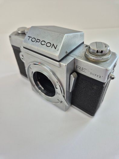 Topcon RE SUPER SLR Camera Body