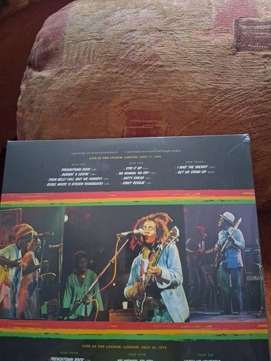 lp Bob marley and the wailers live a 3 LP Set Deluxe edition.