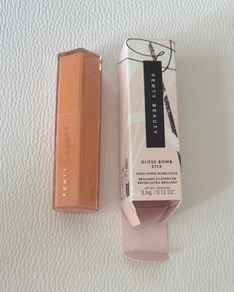 Fenty beauty gloss bomb stix 3.6g shade two lip kiss