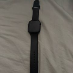 Apple Watch Series 10 46mm Comes with Charger