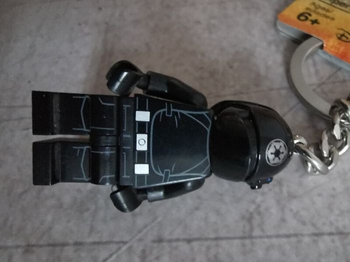 Lego keychain lmperial gunner