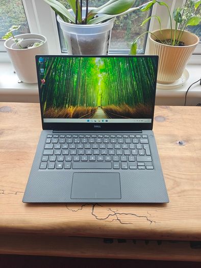 Dell Xps 13-9360 | i7 | 16GB | 256GB | 14" Fhd | Win11