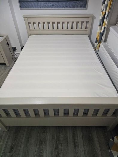 bedroom furniture