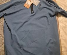 mens top