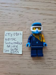 lego cty0904 arctic snowmobile driver, set 60191, 60194