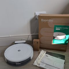 iRobot Roomba Combo Essential
