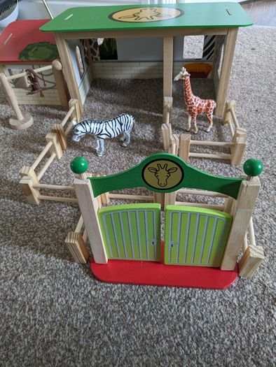 Playtive Zoo Enclosure