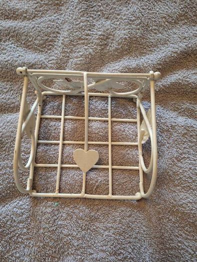 Serviette Holder