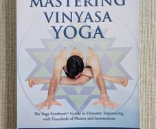 Mastering Vinyasa Yoga - Raji Thron - Yoga Sequencing & Teacher Training