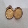 gold locket Image 4