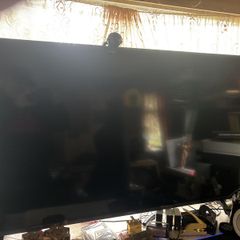 Lg 50" uhd smart tv one week old