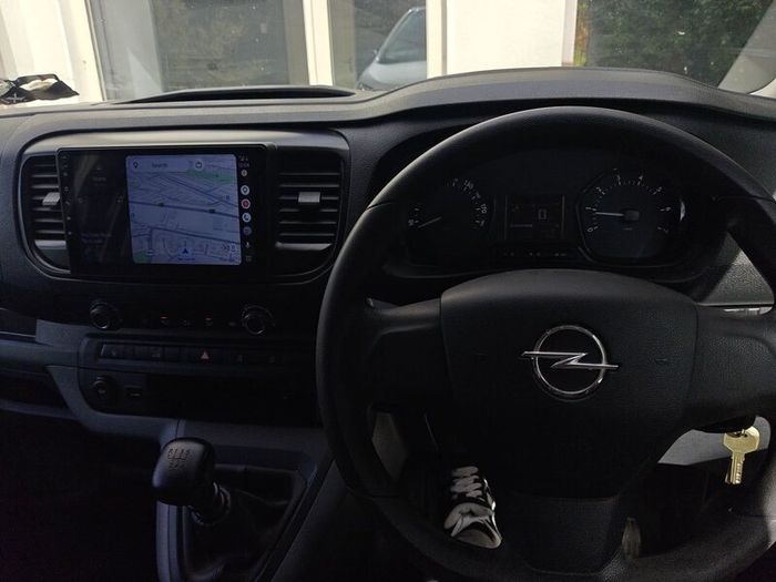 Opel Vivaro LWB (Total Price, no vat)