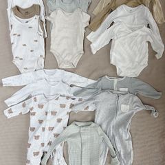 18 Items Baby Sleepsuits and Bodysuits Bundles 6-9 Months