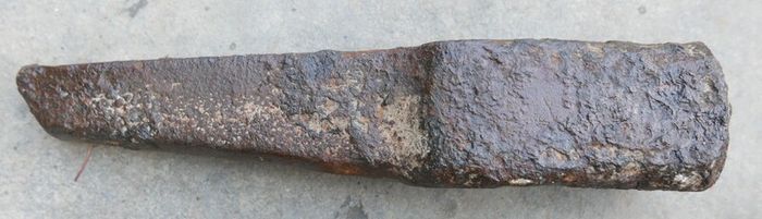 Antique Hammer for Breaking and Hewing Stones