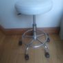 Skinmate Height adjustable stool Image 2