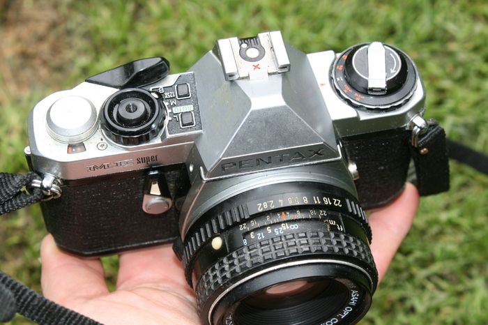 Pentax ME Super - Vintage 35mm Film SLR Camera - Tested