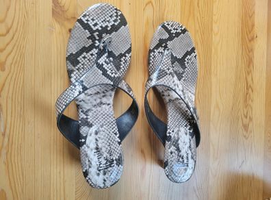 Sandals Snakeskin Size 6