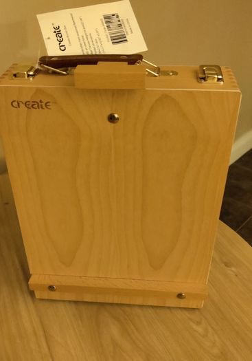 Easel Box