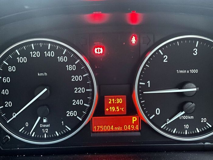 2011 Bmw 318d Auto  Diesel. Taxed.