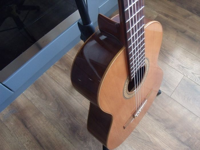 Raimundo model 118 Classical Guitar - Made in Spain