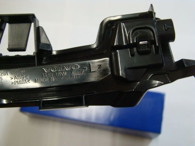 Volvo S90 II V90 MK2 Left Side Door Mirror LED indicator Lens 2101.6251 2016-19