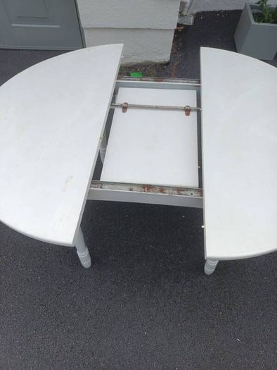 Kitchen Table