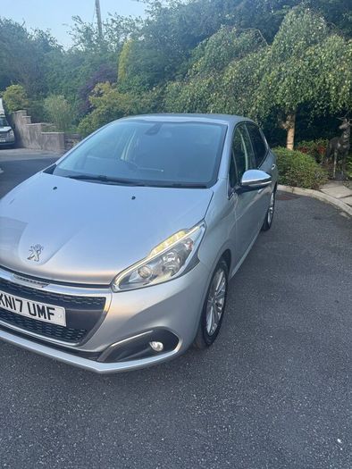 Peugeot 208 Allure Top Spec