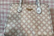 Guess bag