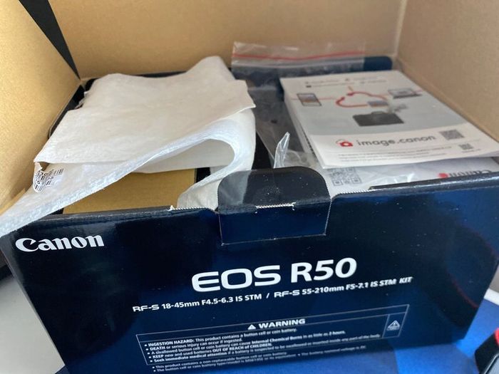 Canon EOS R50 + 2 Lenses  Excellent