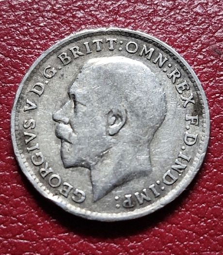 1918 United Kingdom 3 Pence - George V sterling silver coin
