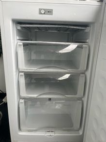 powerpoint Undercounter Freezer