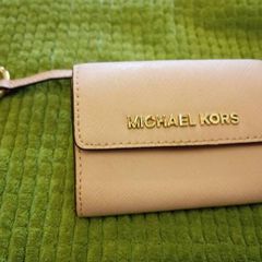 Michael kors wallet