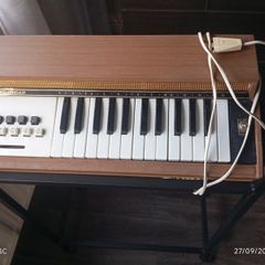 electric vintage organ
