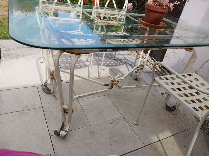 Garden table, 4 chairs, cast iron