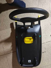 Car seat base