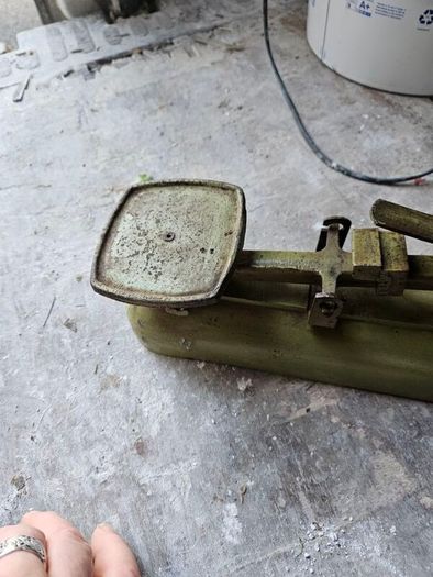 antique green scales