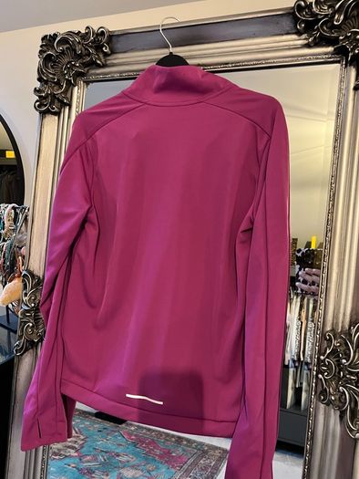 nike top