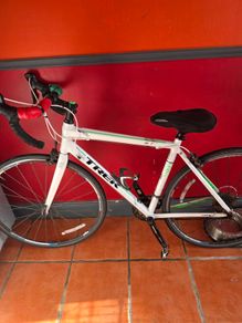 trek road bike