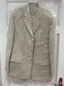Biege mens suit