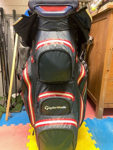 Taylormade golf bag 100% waterproof