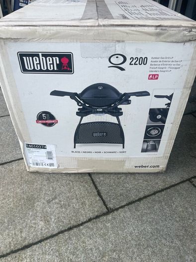 Weber Q 2200N Gas Barbecue NEW
