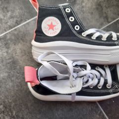 girls converse