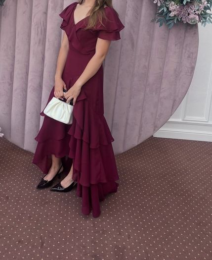 Sheath/Column V-Neck Short Sleeve Asymmetric Chiffon Bridesmaid Dresses