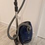 Miele vacuum cleaner Image 3