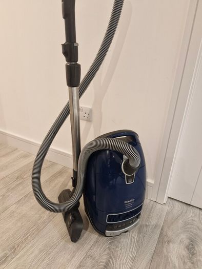 Miele vacuum cleaner