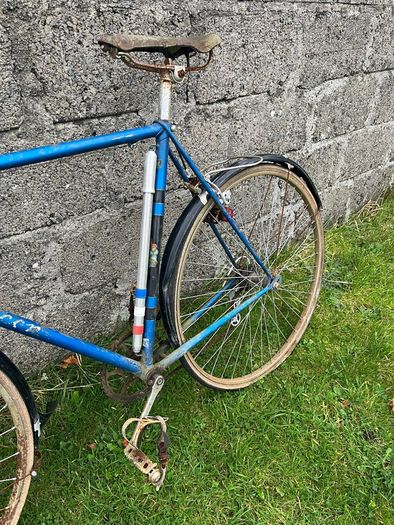 vintage falcon bicycle designed ernie clements san remo equipe model